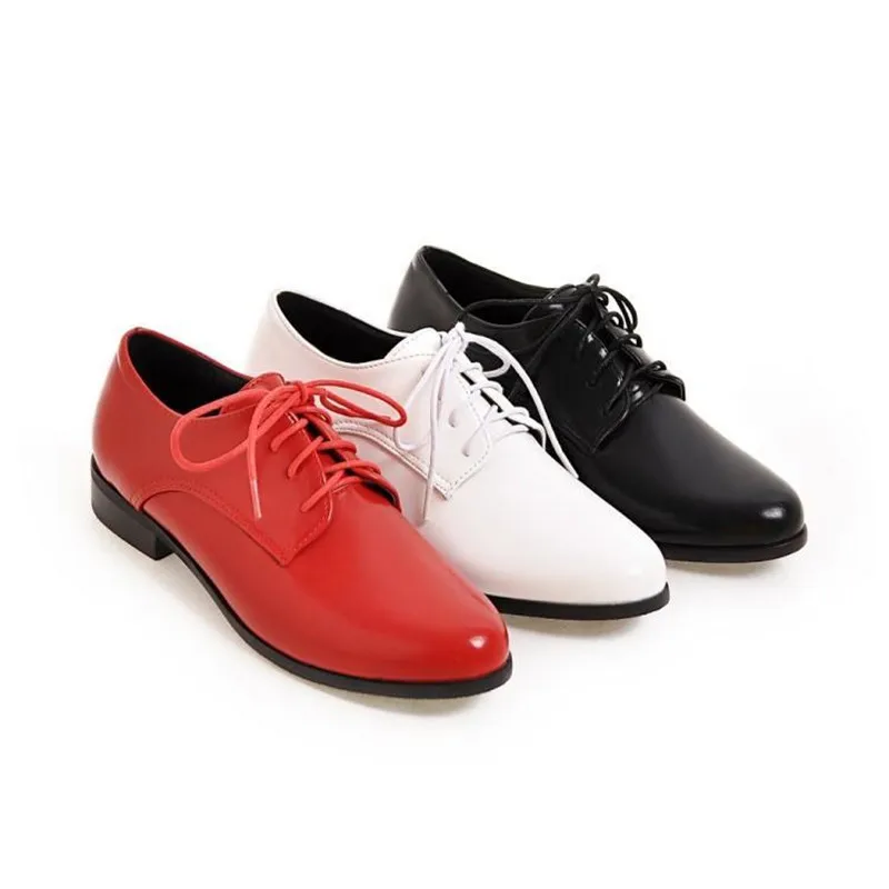 Size 30-50 British Lace Up Casual Student Flat Korean Patent Leather Lady Flat Brogue Shoes Spring Autumn Oxford Shoes For Woman