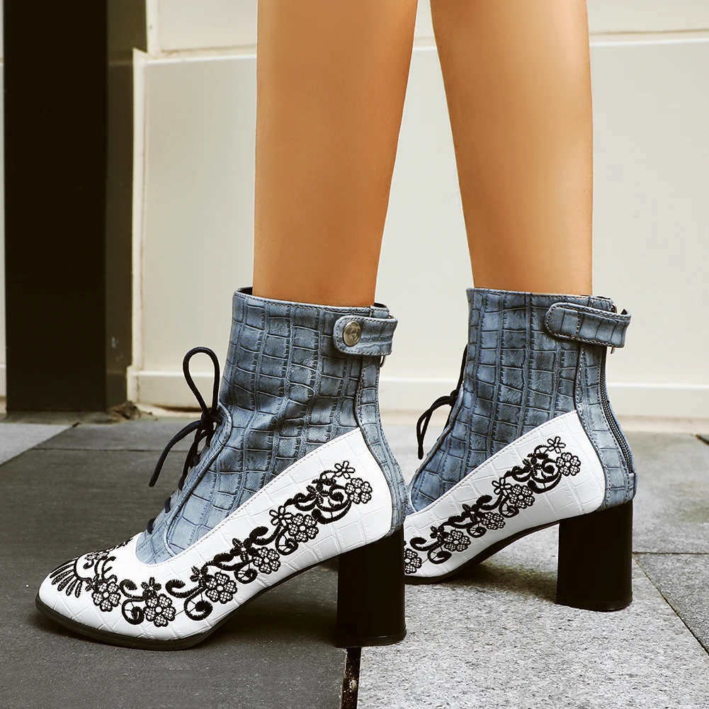 

LAPOLAKA 2020 Design INS Hot Plus Size 32-43 Mix Color Ankle Boots Woman Shoes Zip Up Fashion Boots Women Shoes Woman