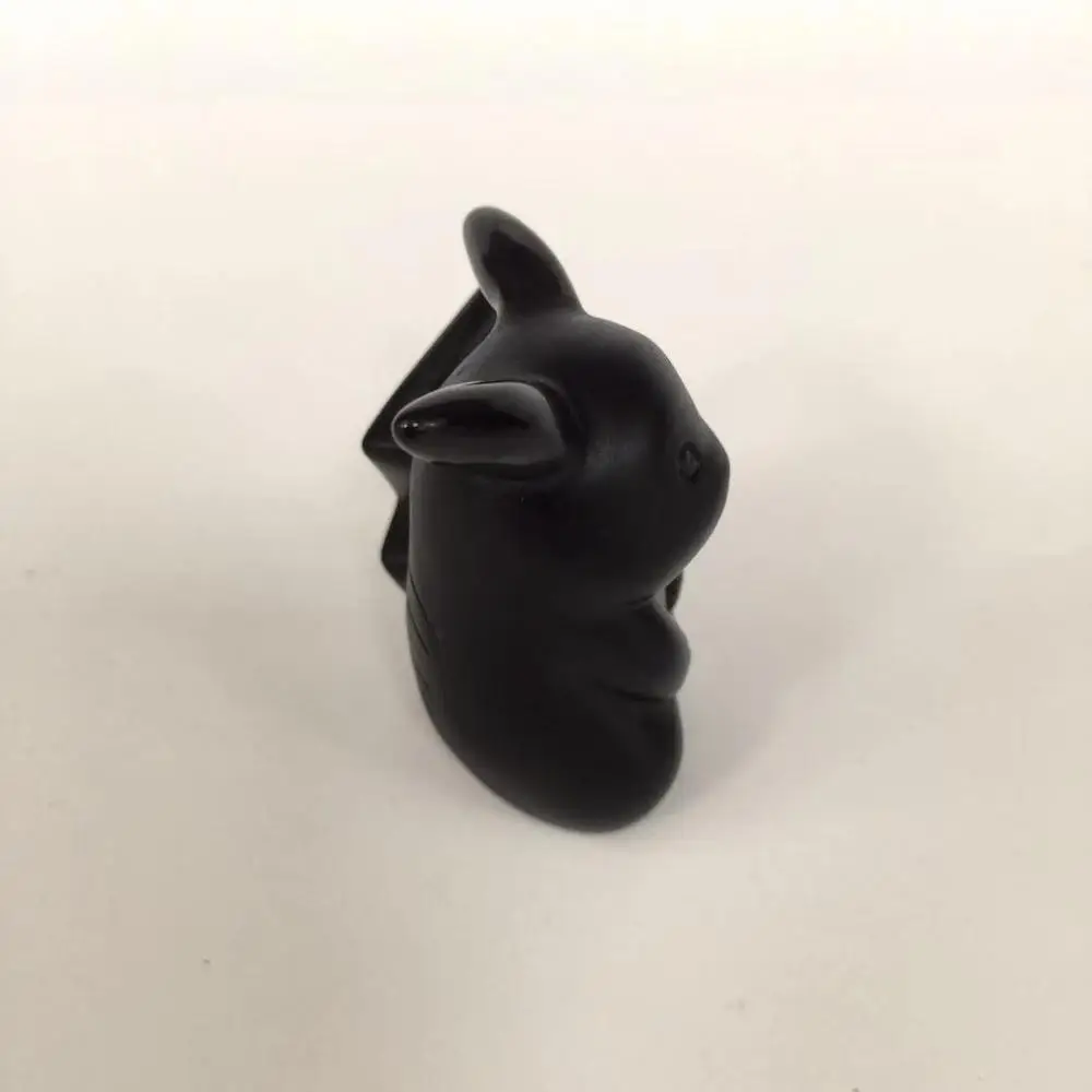 Высококачественный и красивый натуральный черный обсидиан ручной резной Кристалл Эльф Пикачу для подарка или коллекции ZY