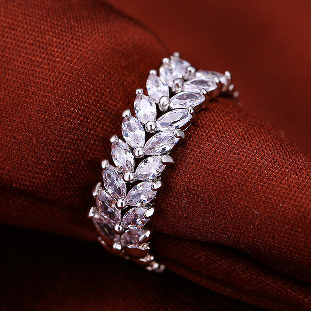 Female White Leaf Crystal Jewelry Rose Gold Silver Color Engagement Ring Charm Bride Zircon Wedding Band Rings For Women