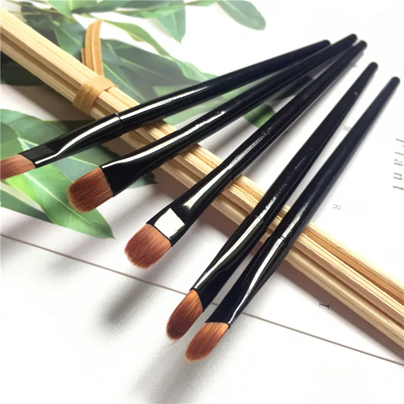 MakeupLipEyebrowBrushBeautyRoundMakeupBrushSmudgeEyeShadow