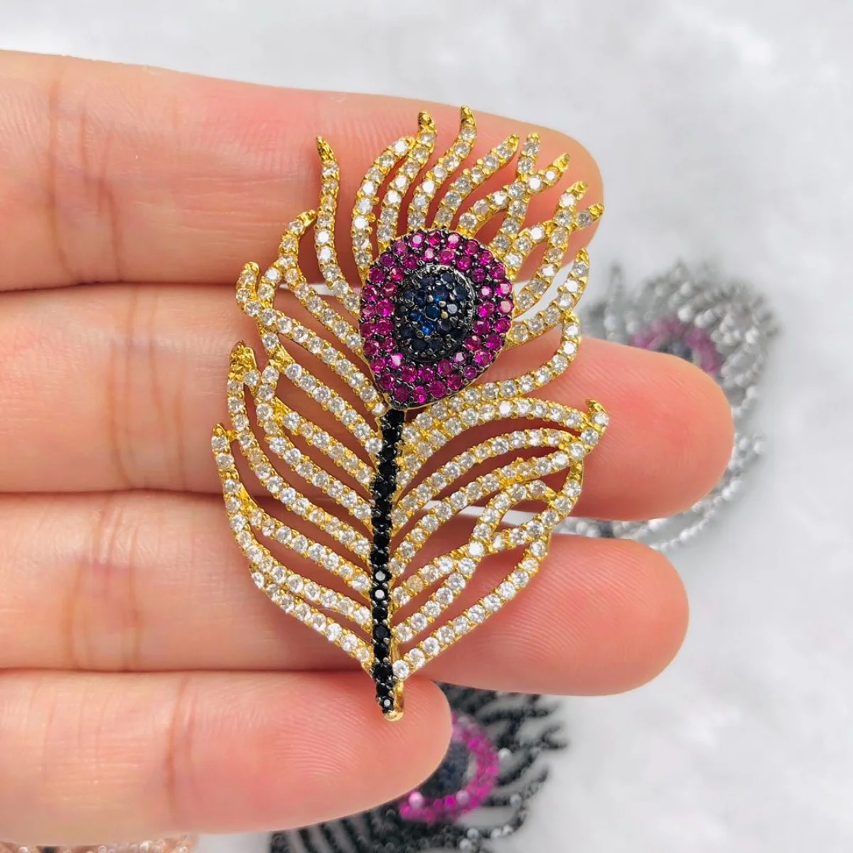 5pcs Colorful Zirconia Pave Peacock Feather Charms Pendant Women Bracelet Necklace Making Handmade Jewelry Accessories Wholesale