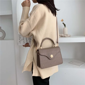 

Mini Leather Crossbody Bags For Women 2019 Alligator Shoulder Messenger Bag Lady Travel Purses and Handbags Cross Body Bag
