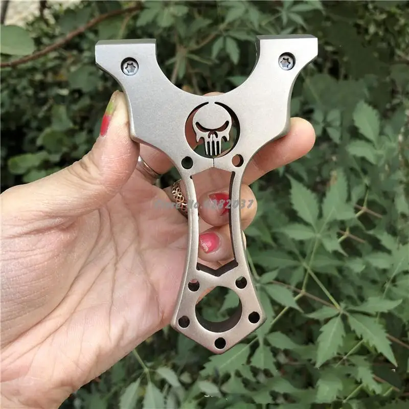 

Hunting Slingshot Catapult for 304 Stainless Steel with Flat Rubber Band Outdoor Shooting UFO Slingshot Precise 2019 New
