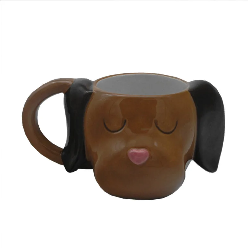 MUG023