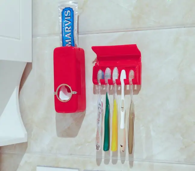 Полностью автоматический экструдер зубной пасты с пыленепроницаемым держатель зубной щетки-комплект для промывки зубная паста для ленивых экструдер - Цвет: Красный