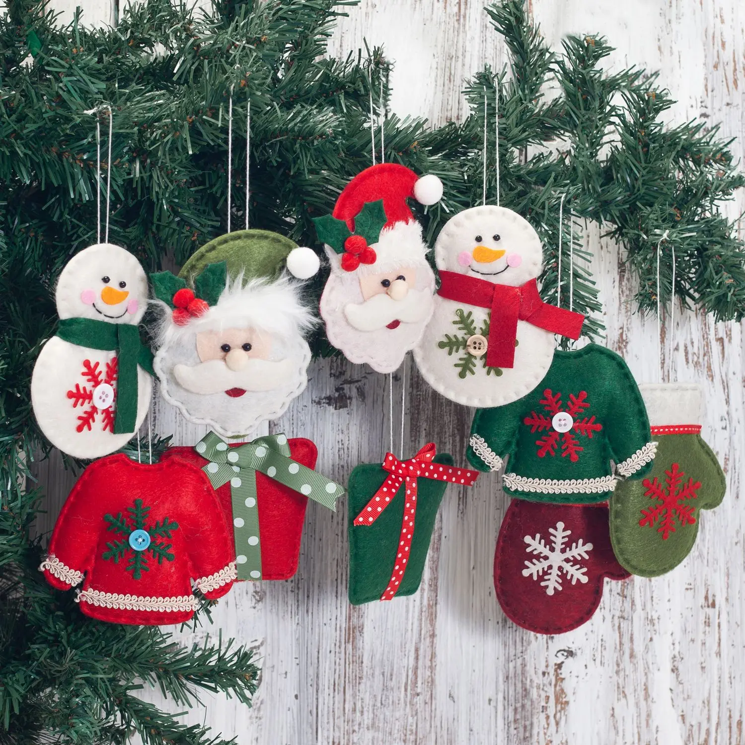 

10pcs Cute Christmas Tree Ornaments The Santa Claus/Snowman/Christmas Gloves Party Decor Christmas Tree Hanging Decoration Home