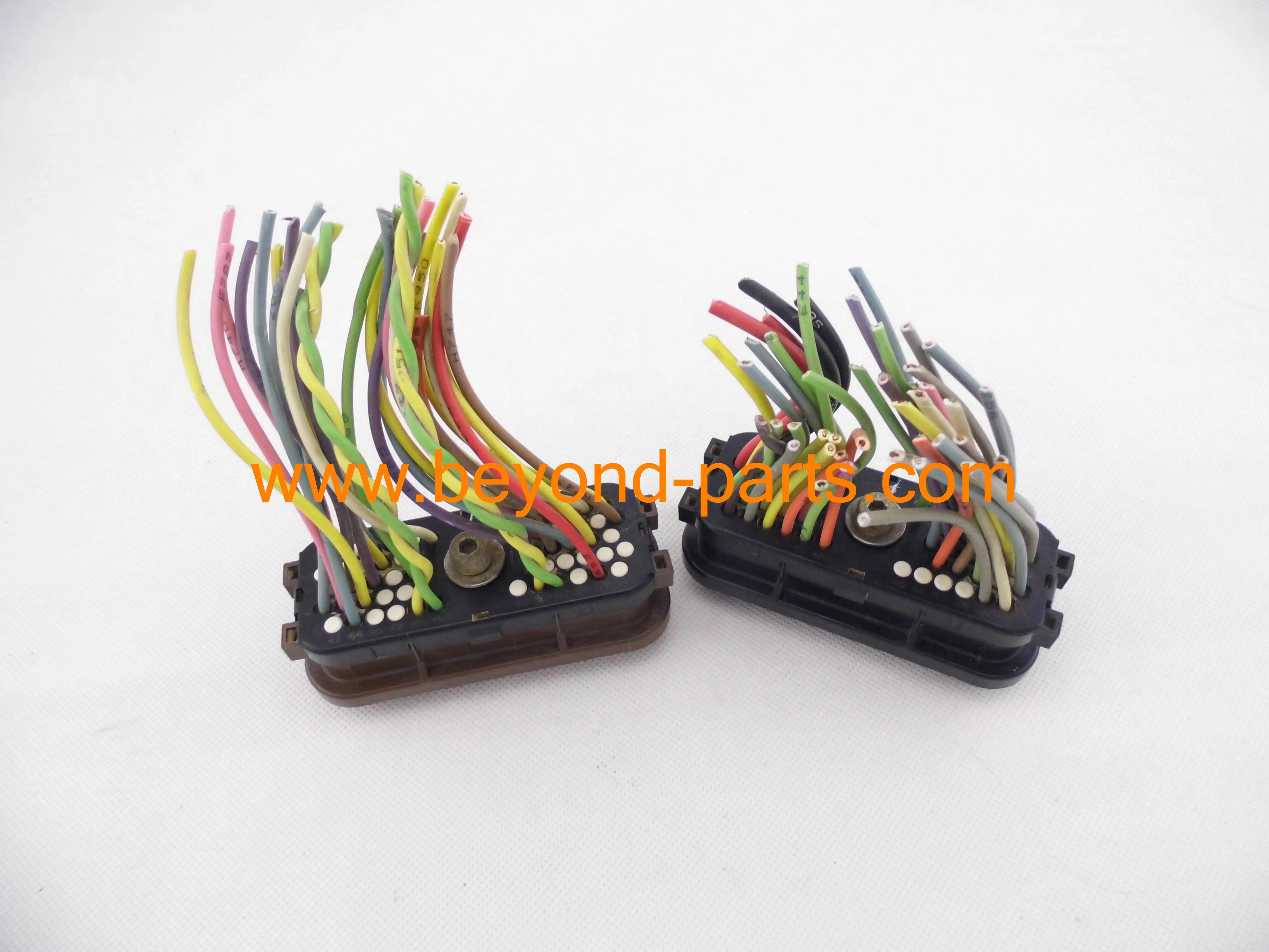 Original New 320D 325D 330D Excavator Controller Connector ECU ECM Receptacle 366-8821