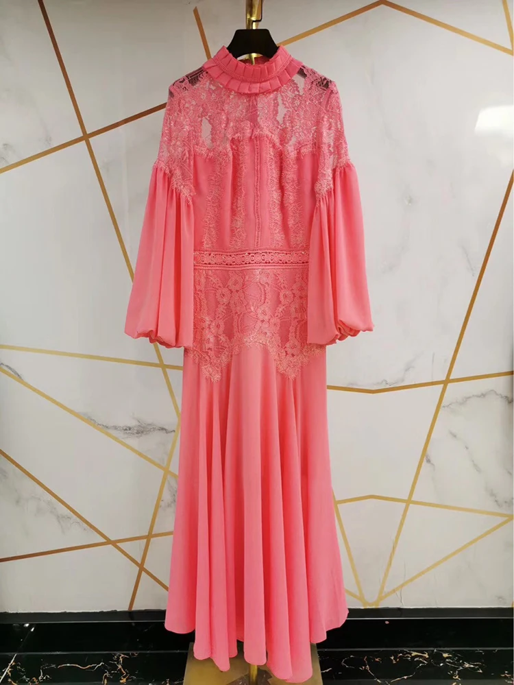 13286138788_909190267