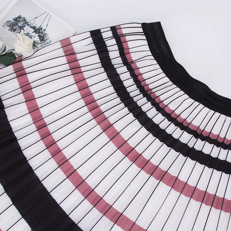 10367780922_1935480607