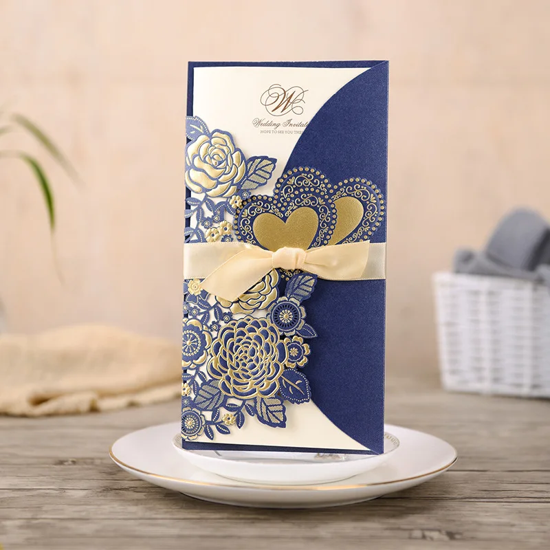 

Laser Cut Wedding Invitations 50pcs Elegant Rose Love Heart Customized Wedding Invitation Cards with Envelopes