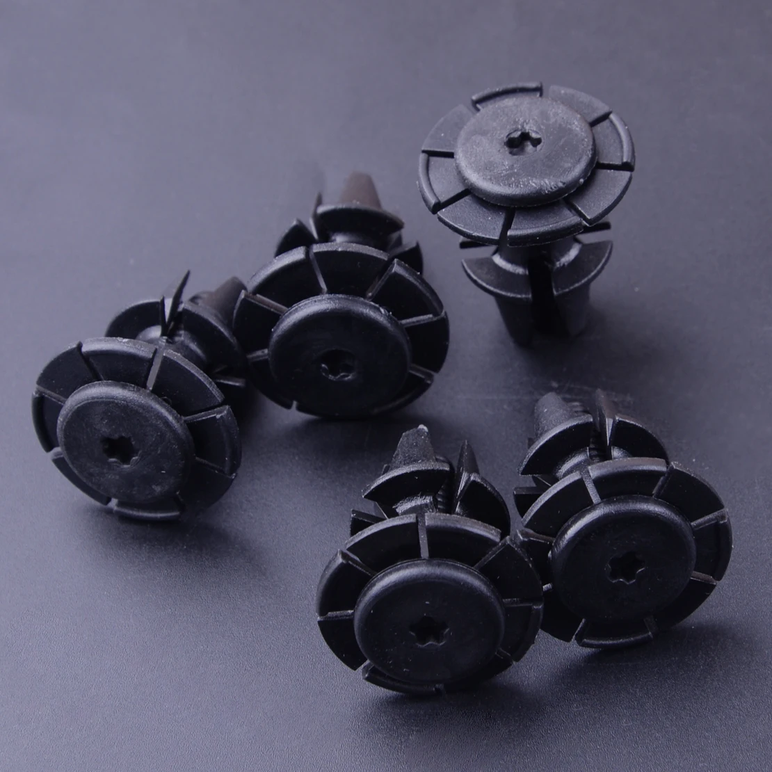 BMW X1 X6 Series SIDE SILL SKIRT TRIM SPACER CLIPS PINS EXTERIOR E71 E72 E84 BMW X1 X6 Series SIDE SILL SKIRT TRIM SPACER CLIPS PINS EXTERIOR E71 E72 E84