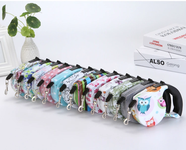 Яркий Выдвижной Поводок для собак 5 м удлиняющиеся поводки прогулок питомцев