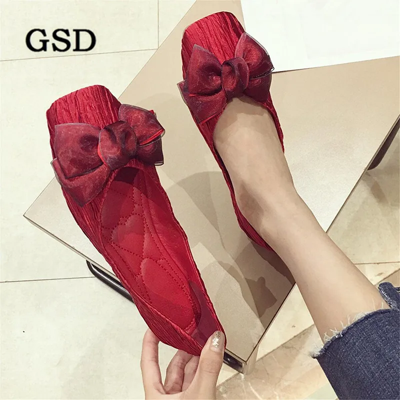 Новая модная Осенняя женская обувь большой размер 35-42, мягкая подошва, женская обувь на плоской подошве, красный бант-бабочка, Неглубокий квадратный носок, повседневная женская обувь