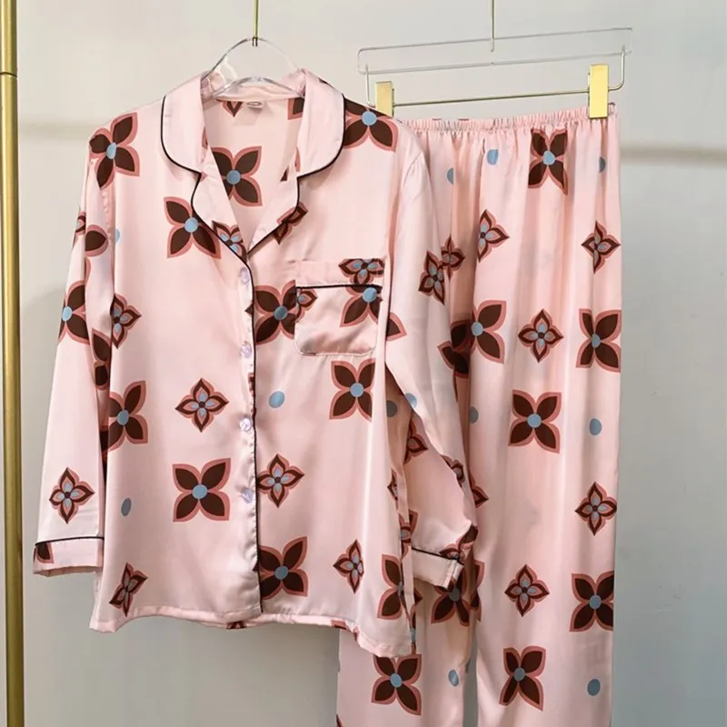 

New Pajamas Women Spring And Autumn Ice Silk Thin Section Summer Long Sleeve Loose Printing Simulation Silk Two-Piece Suit Home