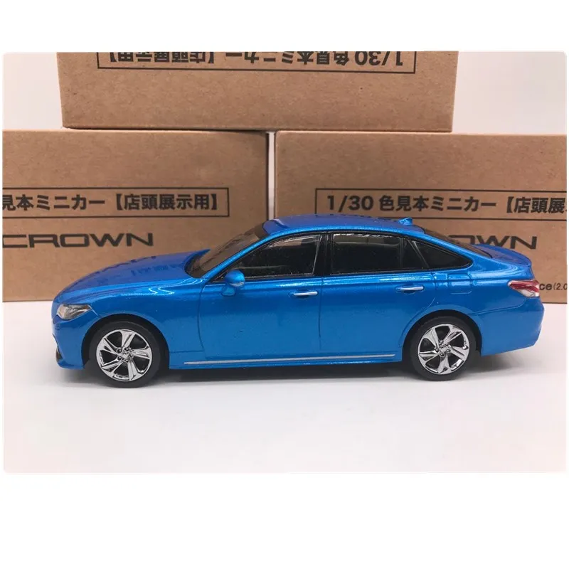 1:30 сплав модель автомобиля Toyot Корона металлическая игрушка автомобиль коллекция подарок - Цвет: Синий