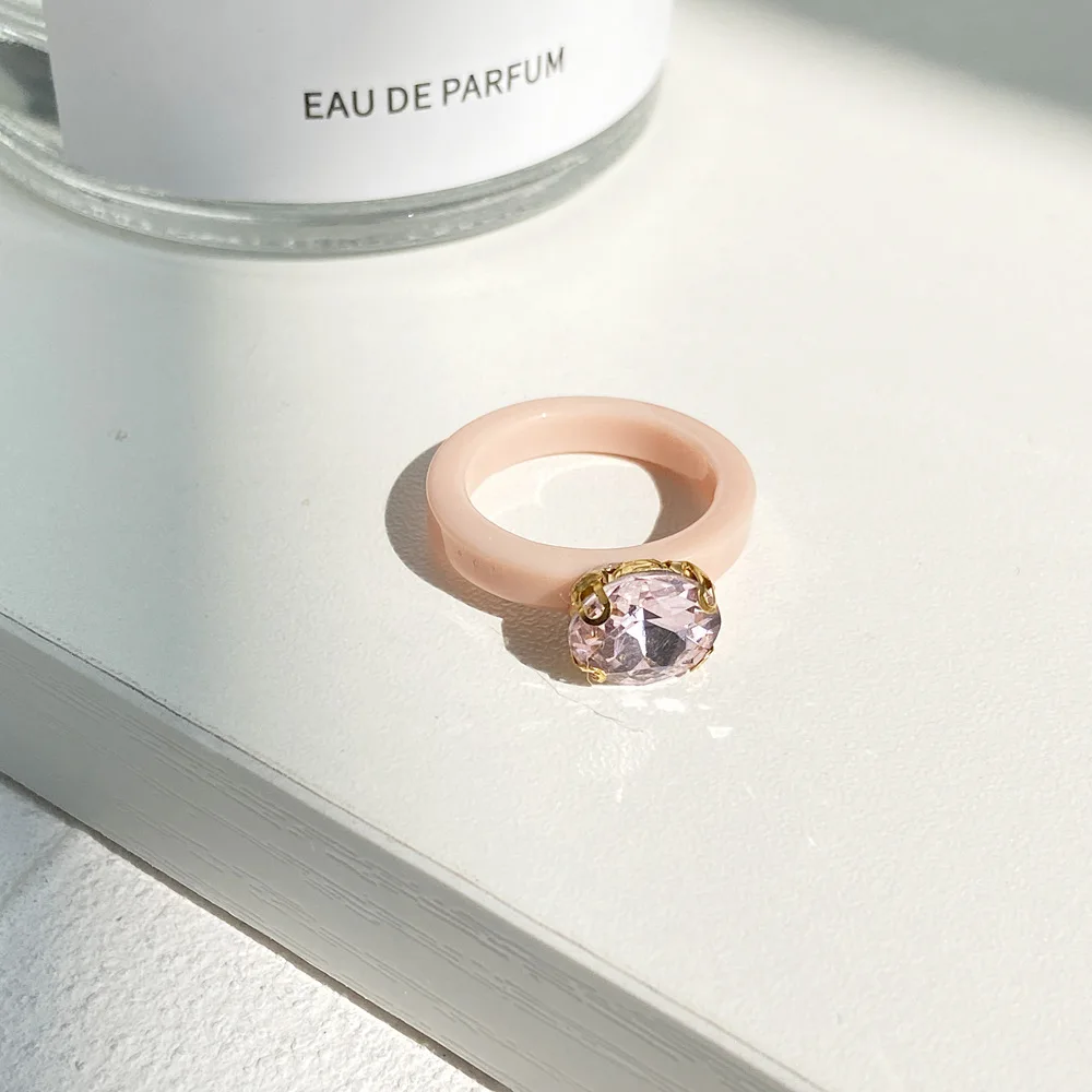 Acrylic Gemstone Ring For Women Shiny Geometric Transparent Ring_voghion.com