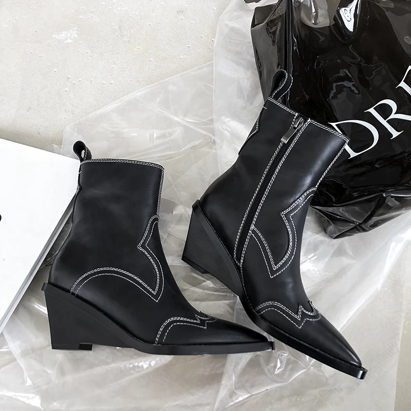 

HKWS 2020 autumn and winter retro pointed boots sewing thread leather wedge female short boots high-heeled Martin boots Z207