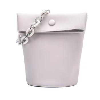 

Solid-color bucket bag female 2020 summer new fashion simple texture hand bill of lading shoulder bag fashion chain crossbody ba