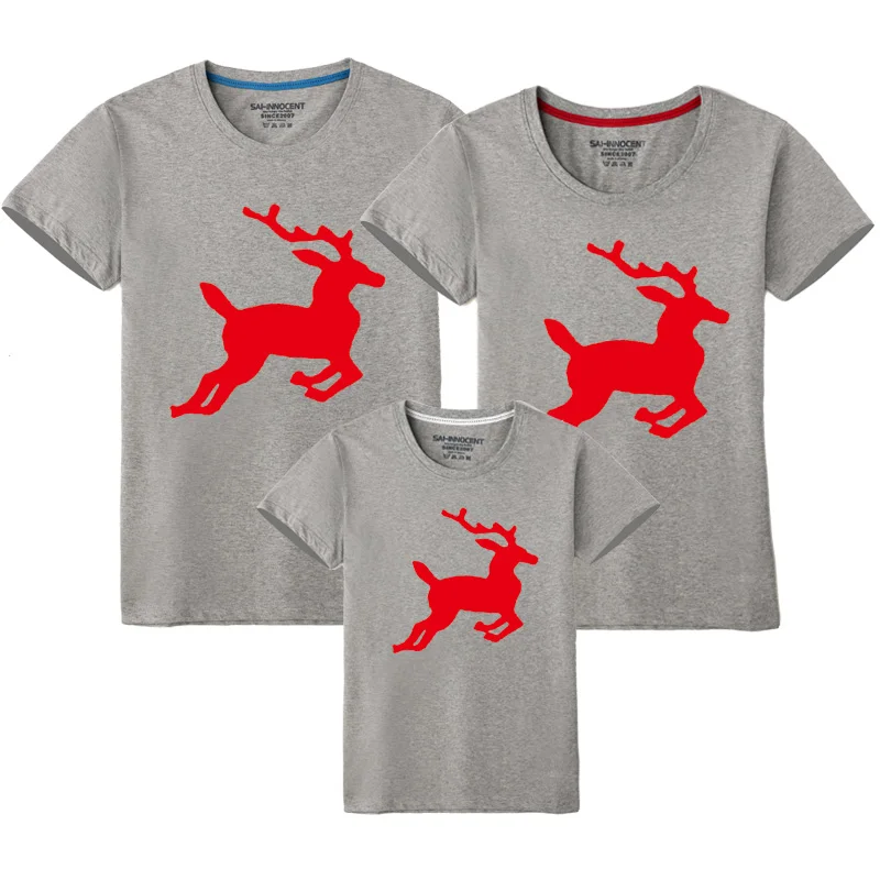 Jumping deer/одинаковая Рождественская одежда для семьи хлопковые футболки для мамы, сына, папы и дочки верхняя одежда для пары, одежда для детей