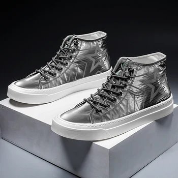 

Men Skateboarding Shoes High Top Leisure Boots Sneakers Breathable Street Shoes Sports Shoes Hip Hop Walking Shoes Reflective