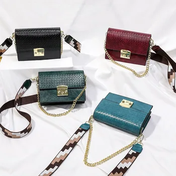 

Women's bag 2020 new PU leather solid color shoulder bag Messenger bag shoulder bag chain shoulder diagonal small square bag