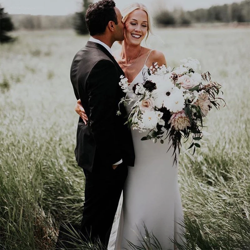 Sexy-Deep-V-neck-Beach-Wedding-Dresses-2020-Sleeveless-Satin-Boho-Wedding-Gowns-Chapel-Train-Spaghetti (1)