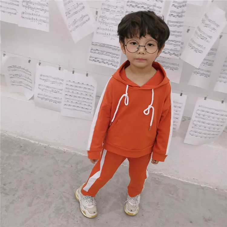 Комплекты одежды для детей 2, 3, 4, 5, 6 лет повседневные толстовки с капюшоном в Корейском стиле спортивные штаны из 2 предметов для мальчиков спортивный костюм для девочек, стильная одежда