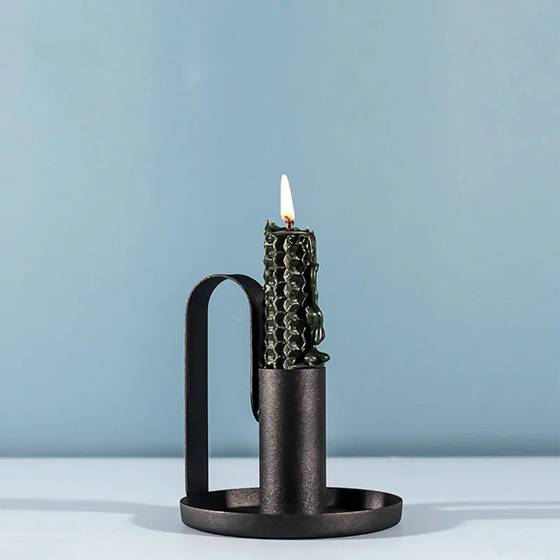 Simple Small Wrought Iron Metal Candle Holder Seat candle holders