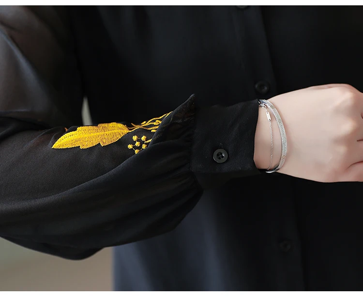 Blusas mujer de moda, шифоновая блузка на черной пуговице, однотонная блуза, женские топы с цветочной вышивкой в стиле Харадзюку, 0186