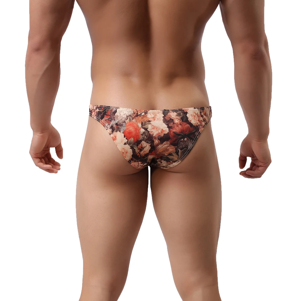 Мужские трусы брифы из молочного шелка черные дышащие со средней посадкой сзади