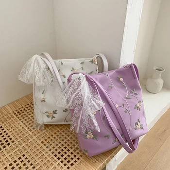 

Fashion Lace Flower Handbags Women PU Totes Elegant Bucket Shoulder Bags For Women 2020 New Popular Simple Female Daily Bag