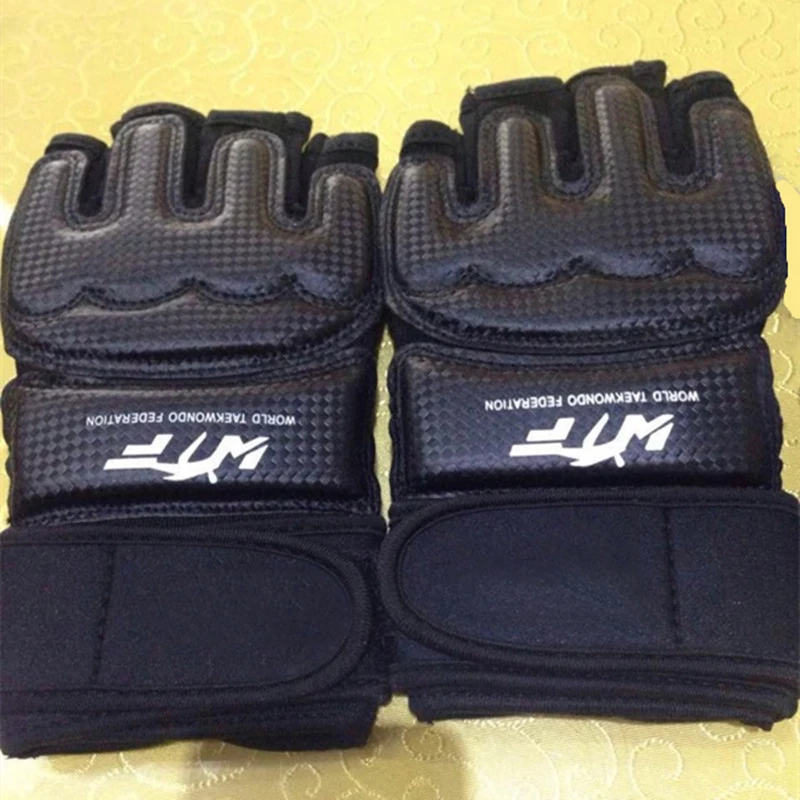 e924f0ccdd2ae1f4176c4d871b31d754_2016-PU-Half-Finger-Taekwondo-gloves-TKD-protector-Fighting-mitts-MMA-gloves-Karate-hands-protector-boxing