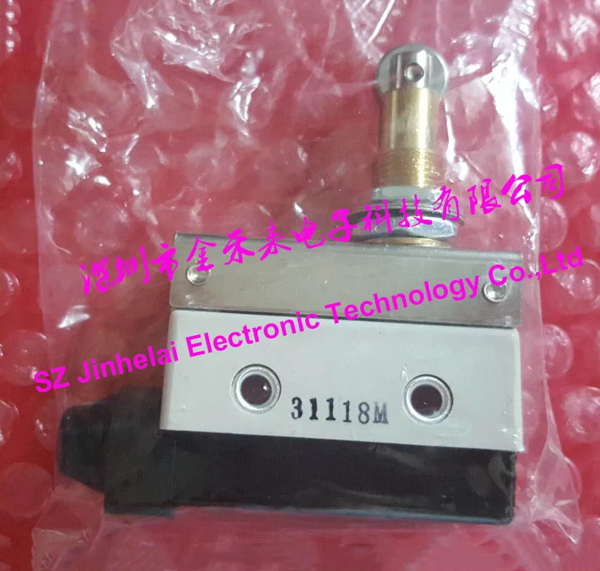 И D4MC-5020-N Концевой выключатель Omron микропереключатель