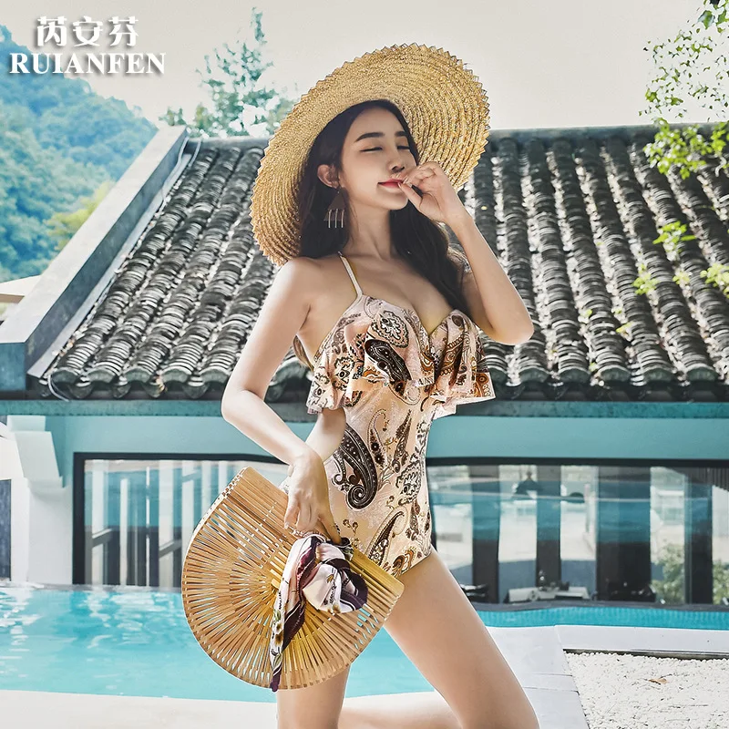 

Two-piece Swimsuits Women's Three-piece Set Hot Springs Holiday Elegant Conservative Skirt Triangular Small Bust Gathering Bikin