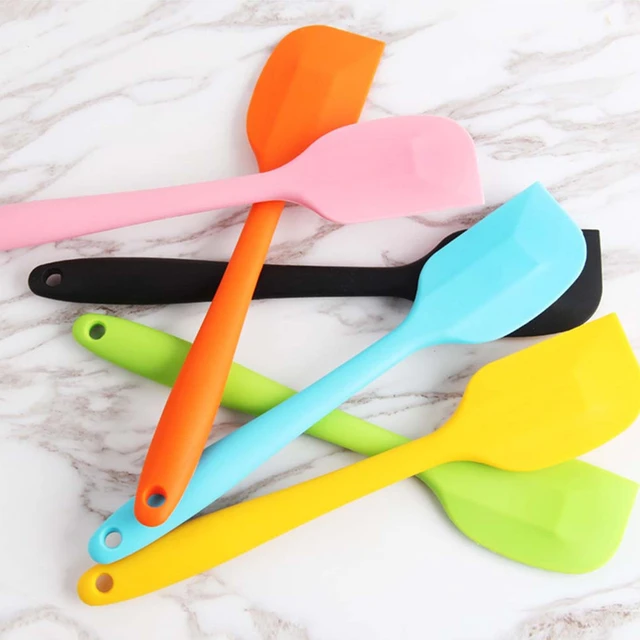 Silicone Dough Scraper Food Grade Non-stick Cream Spatula With