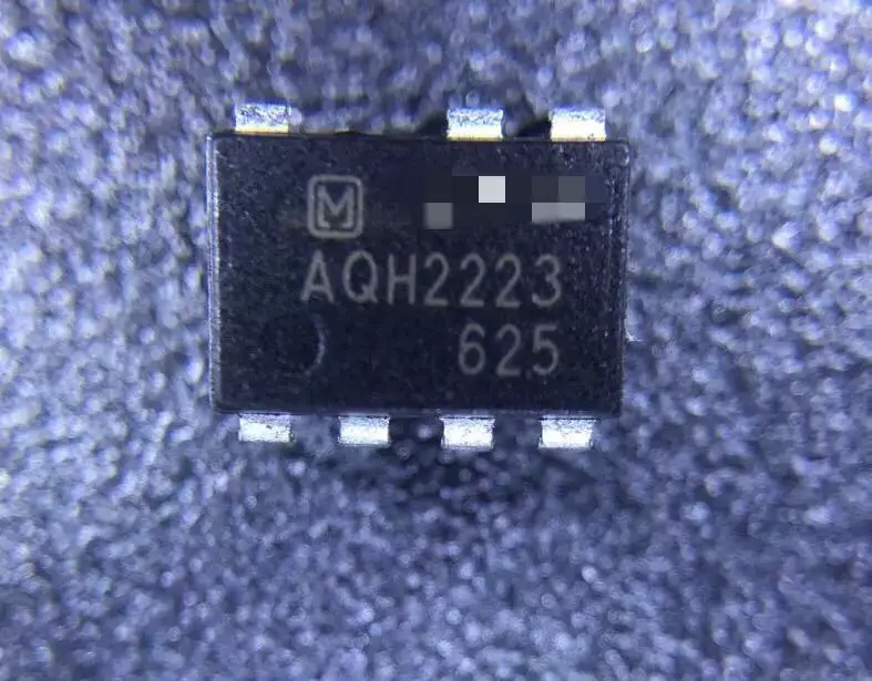 

100 шт./AQH2223 DIP