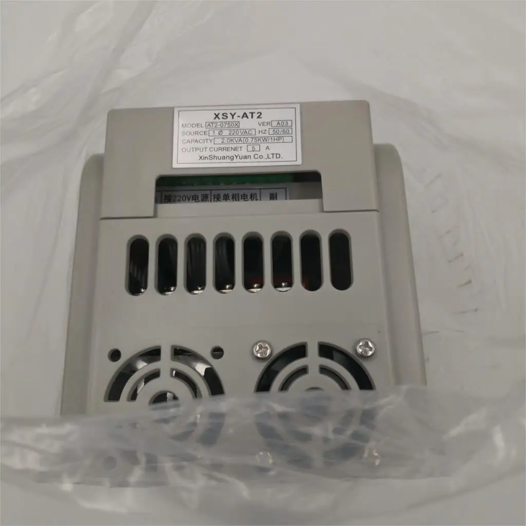 220 v dentro e monofásico para fora
