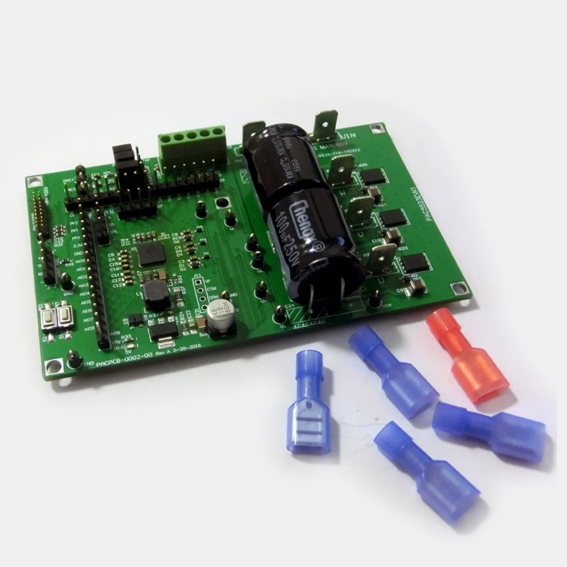 PAC5523EVK1 макетная плата с бесщеточным двигателем, три сопротивления токового отбора проб, BLDC, LEC