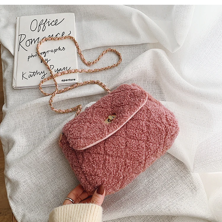 Elegant Female Plaid Crossbody Bag Winter New Quality Soft Plush Women's Designer Handbag Lock Chain Shoulder Messenger Bag