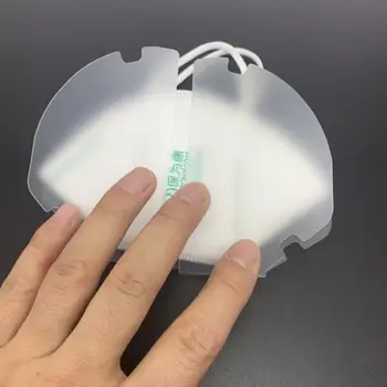 

Dustproof Mask Folder Storage Container Foldable Face Mask Folder Clip Safe Pollution Disposable Mask Storage Case Box Organizer