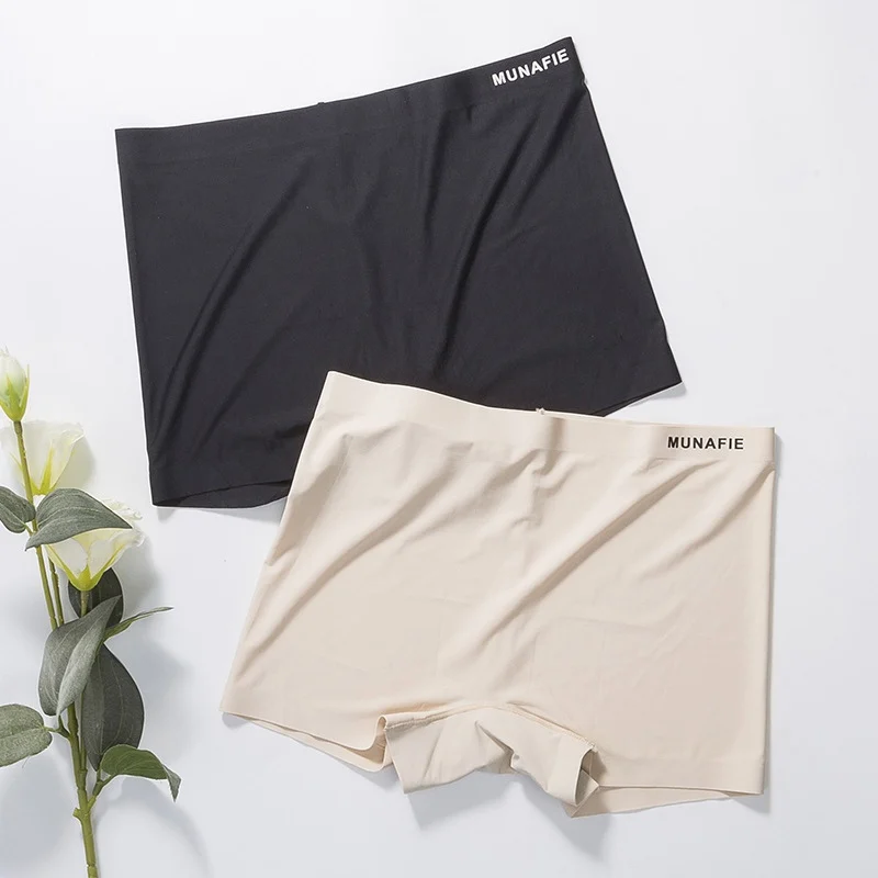 

Seamless Middle Waist Underwear Boxer Safety Panties Ice Silk Breathable Cotton File No Trace Panties Women Thin Safety Panties