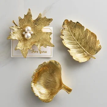 

Metal Storage Tray Jewelry Display Plate Ginkgo Leaf Necklace Ring Earrings Cosmetic Tray Home Decoration Organizer R4431