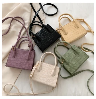 

Women Small Crossbody Bag Faux Leather Shoulder Bag Handbag with Classic Crocodile Pattern Fashion Ladies Chain 2020