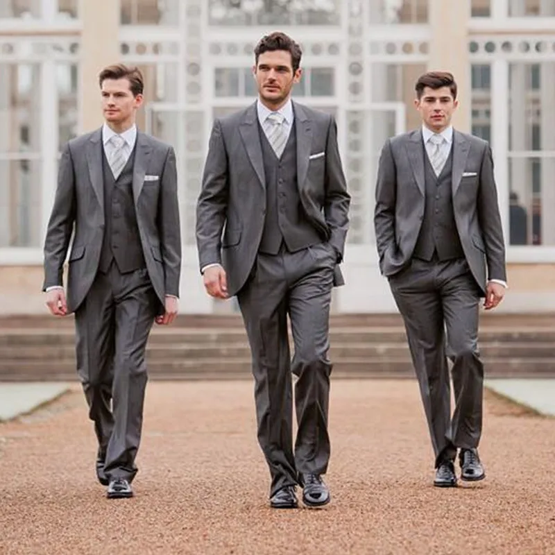 

Custom Made Fashion Style High Quality Groomsmen Suits Tuxedo One Button Two-Piece Suit Tuxedo & Suits (Jacket+Pants+Vest) A178