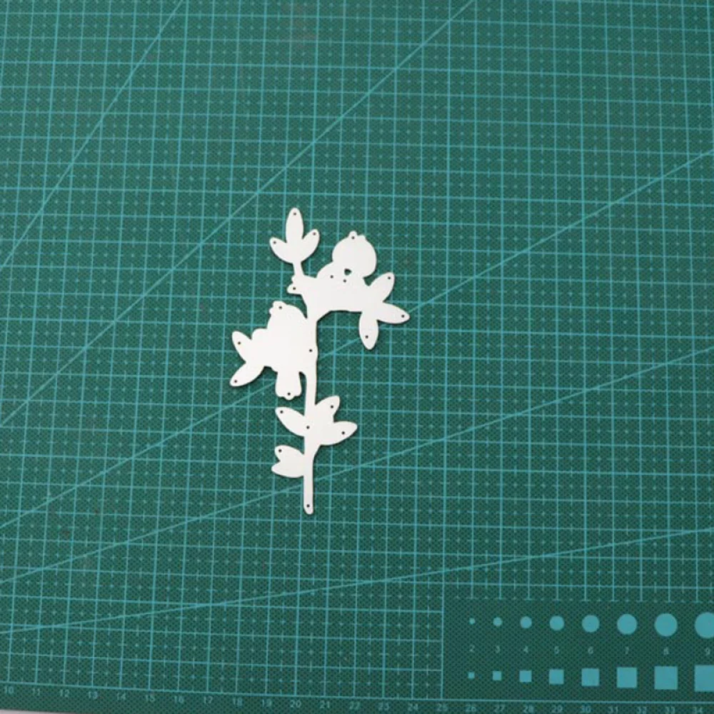 2 pieces Scrapbooking Embossing Metal Cutting Dies Craft Stamp Birds Cut Die