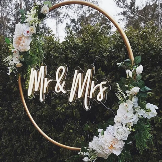 Mr & Mrs Neon Wedding Sign