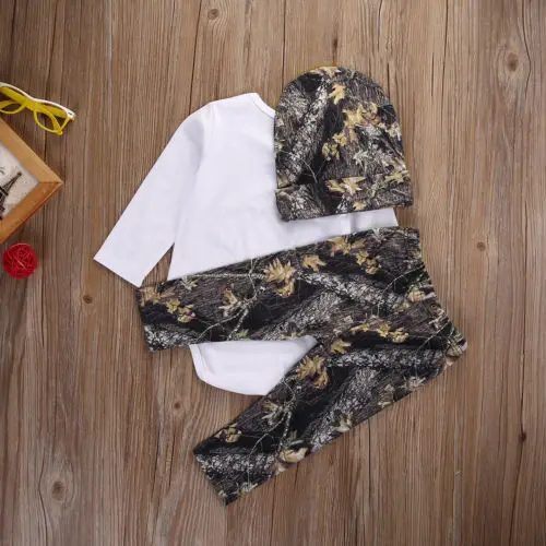 Baby Boy 3-Piece Leaf Print Outfit 5