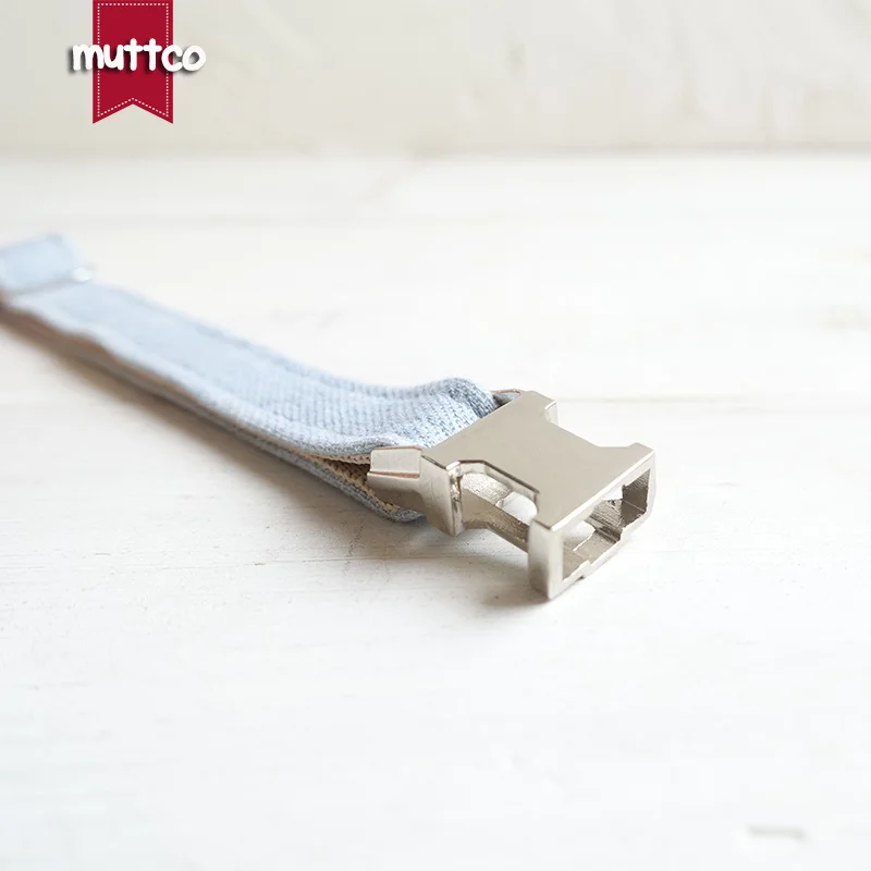 MUTTCO retailing self-design cat collar THE LIGHT JEAN handmade collar wathet blue and white 2 sizes cat collar UCC034