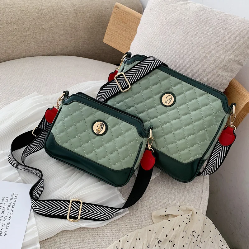 

2019 Skew large-pack large-capacity single-shoulder bag net red wide shoulder strap tote bag